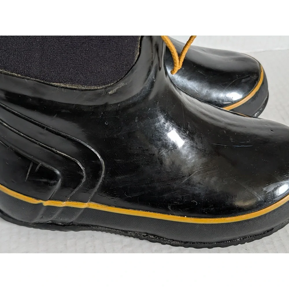 BOGS McKinley Kids Winter Snow Boots Black Yellow Size 2 Waterproof -30°